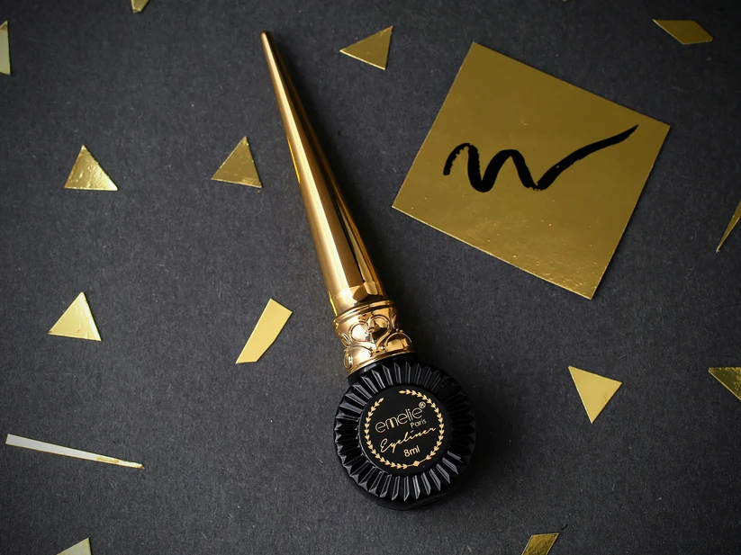 Emelie Color Stay Eye Liner - Image 2