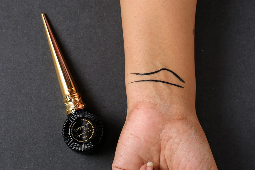 Emelie Color Stay Eye Liner - Image 3
