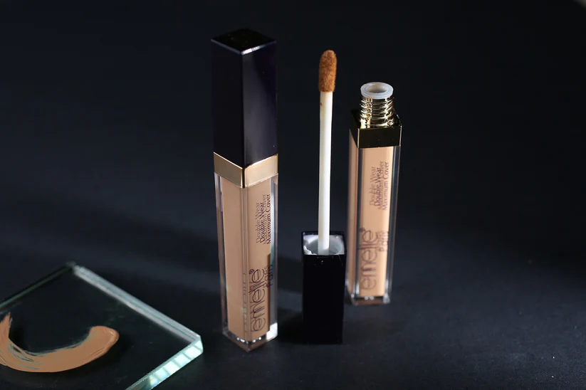 Double Wear Maximum Cover Concealer - Image 3